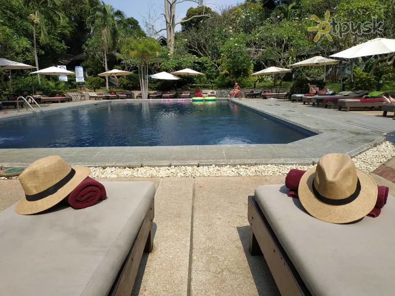 Фото отеля Let's Hyde Pattaya Resort & Villas 4* Pataja Tailandas išorė ir baseinai