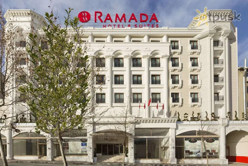 Фото отеля Ramada Hotel & Suites by Wyndham Istanbul Merter 5* Stambula Turcija ārpuse un baseini