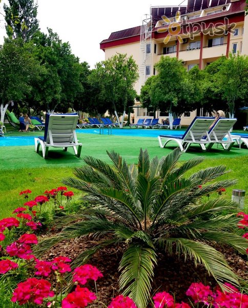 Фото отеля Castle Park Hotel Beldibi 3* Кемер Турция экстерьер и бассейны