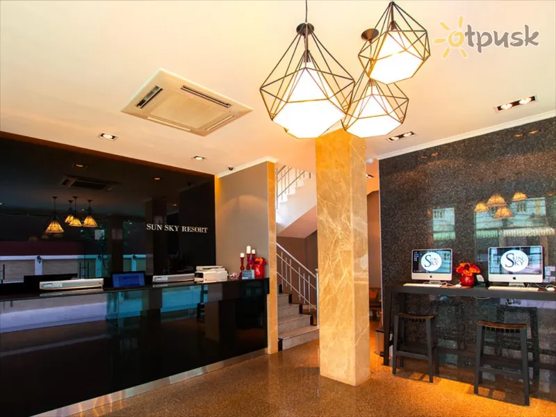 Фото отеля Sun Sky Resort 3* Паттайя Таиланд лобби и интерьер