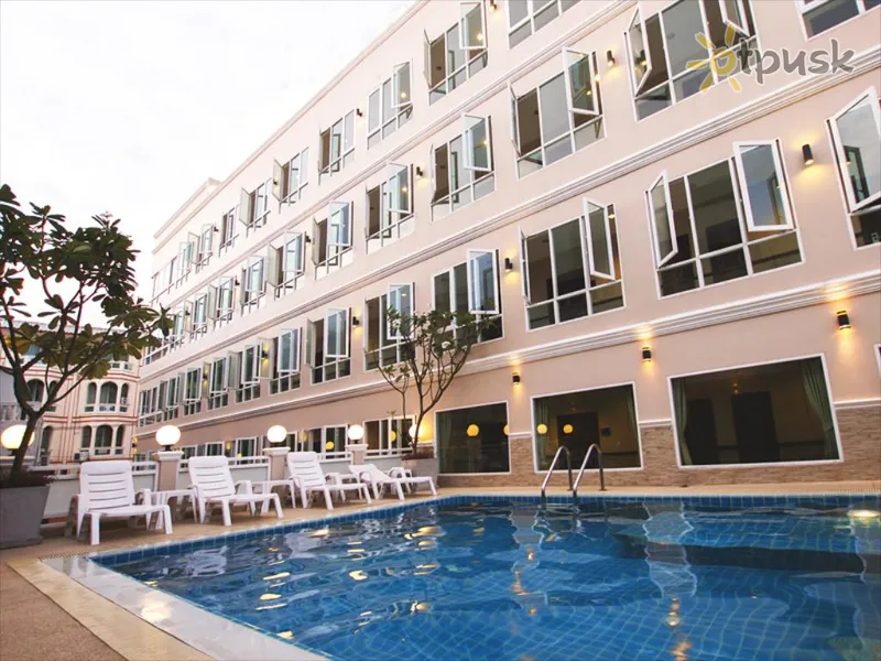 Фото отеля Sun Sky Resort 3* Паттайя Таїланд екстер'єр та басейни