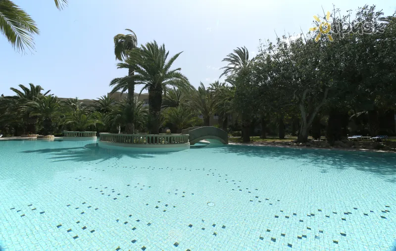 Фото отеля Mediterranee Thalasso Golf Hotel 3* Hamametas Tunisas išorė ir baseinai