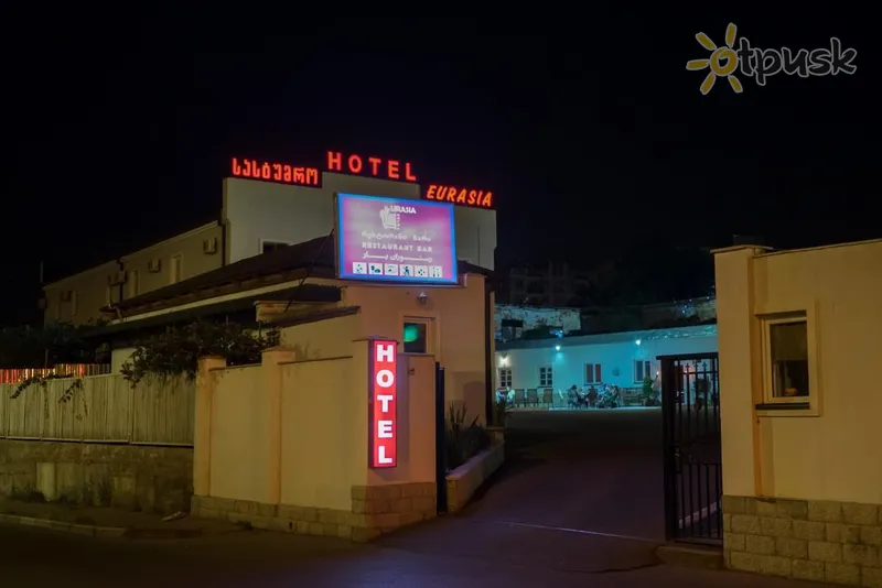 Фото отеля Eurasia Hotel 3* Тбилиси Грузия экстерьер и бассейны