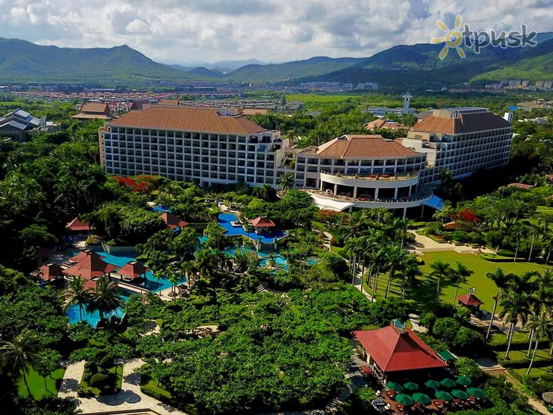 Фото отеля Sanya Marriott Yalong Bay Resort & Spa 5* о. Хайнань Китай экстерьер и бассейны