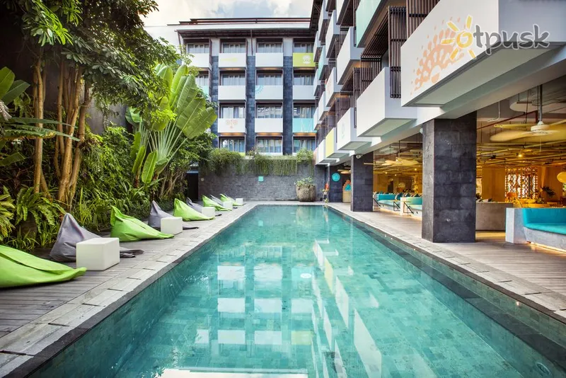 Фото отеля Tijili Seminyak 4* Seminjaka (Bali) Indonēzija ārpuse un baseini
