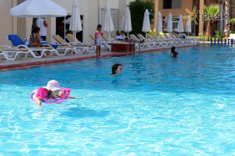 Фото отеля Club Sun Heaven 5* Alanija Turkija išorė ir baseinai