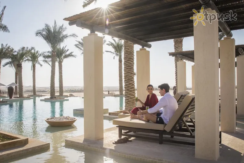 Фото отеля Al Wathba, a Luxury Collection Desert Resort & Spa, Abu Dhabi 5* Abu dabī AAE ārpuse un baseini