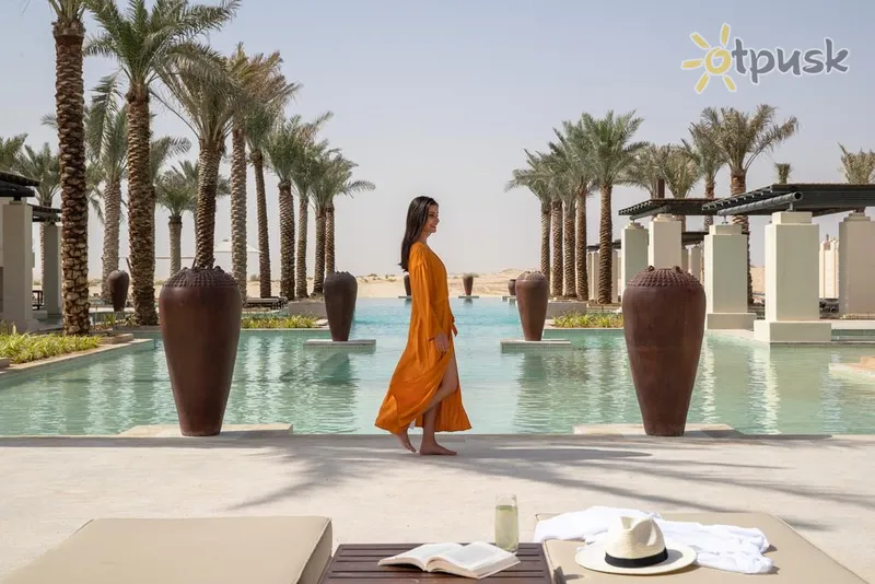 Фото отеля Al Wathba, Luxury Collection Desert Resort & Spa, Abu Dhabi 5* Абу Дабі ОАЕ екстер'єр та басейни