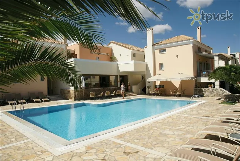 Фото отеля Harmony Hotel Apartments 3* Пелопоннес Греція екстер'єр та басейни