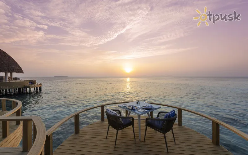 Фото отеля Emerald Faarufushi Resort & Spa 5* Раа Атолл Мальдивы экстерьер и бассейны