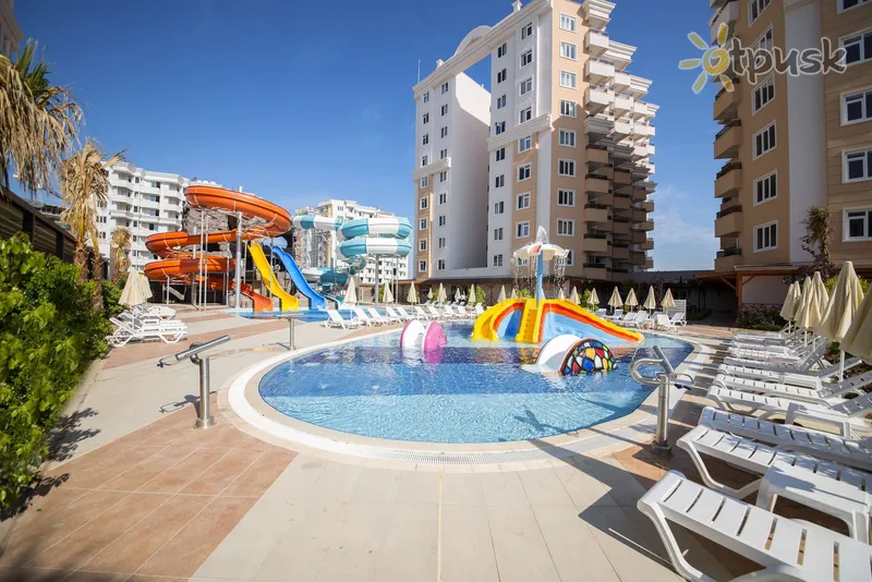 Фото отеля Ramada Resort by Wyndham Lara 5* Antalija Turkija išorė ir baseinai