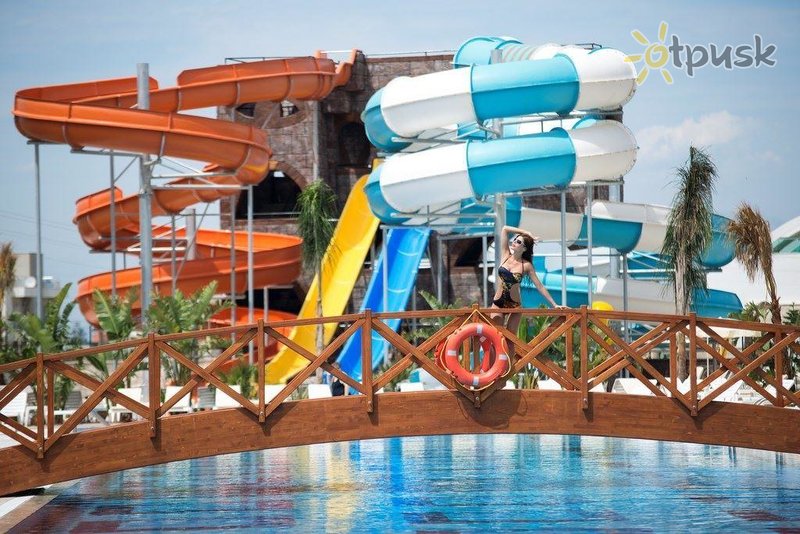 Фото отеля Ramada Resort by Wyndham Lara 5* Анталия Турция аквапарк, горки