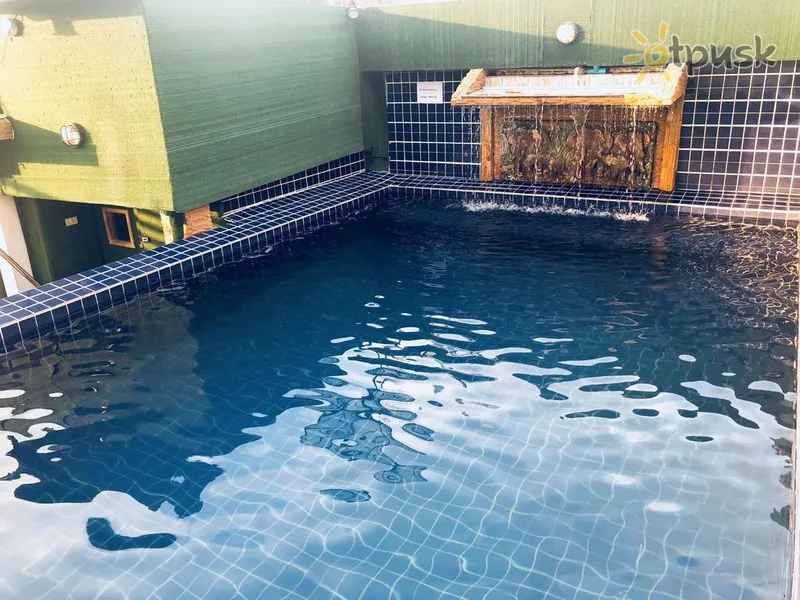 Фото отеля VITS Patong Dynasty 3* apie. Puketas Tailandas išorė ir baseinai