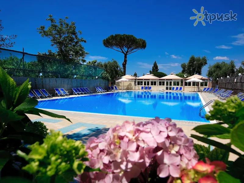 Фото отеля Costa Alta Villaggio 3* Сорренто Італія екстер'єр та басейни
