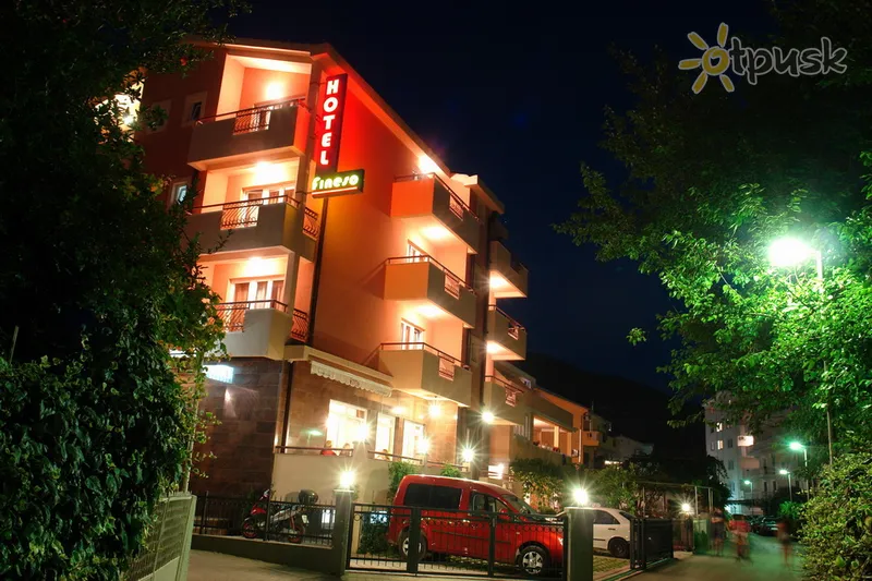 Фото отеля Fineso Garni Hotel 4* Будва Черногория экстерьер и бассейны