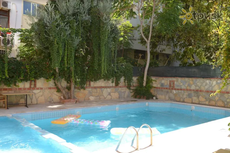 Фото отеля City Hotel Pension 2* Кушадаси Туреччина екстер'єр та басейни