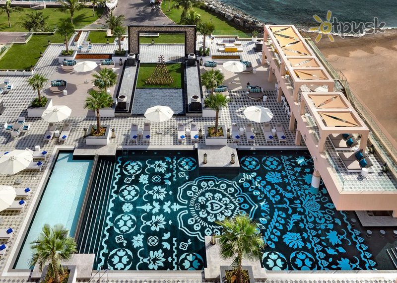 Фото отеля Fairmont Fujairah Beach Resort 5* Фуджейра ОАЭ экстерьер и бассейны