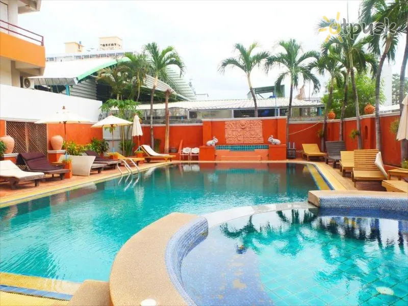 Фото отеля Skaw Beach Hotel 3* Паттайя Таїланд екстер'єр та басейни