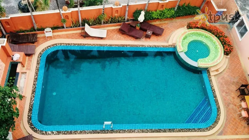 Фото отеля Skaw Beach Hotel 3* Pataja Tailandas išorė ir baseinai