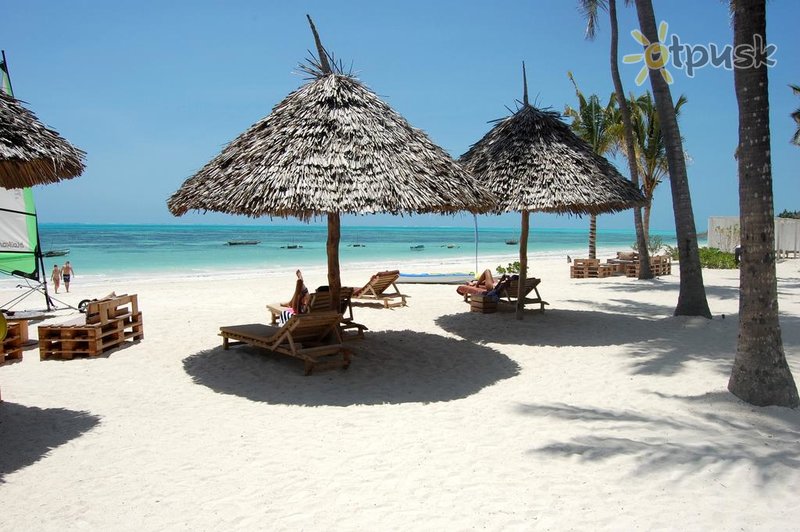 Фото отеля The Loop Beach Resort 3* Джамбиани Танзания пляж