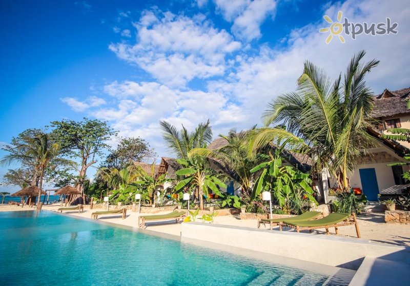Фото отеля Fun Beach 3* Джамбиани Танзания экстерьер и бассейны