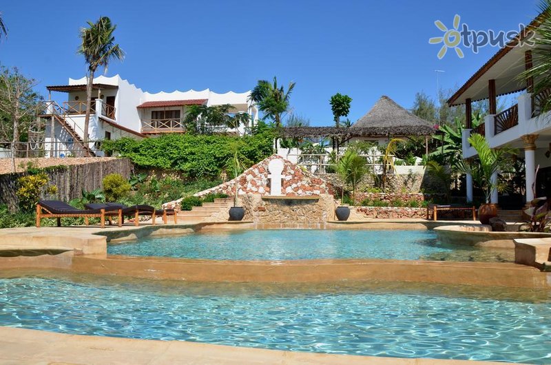 Фото отеля Natural Kendwa Villa 4* Кендва Танзания экстерьер и бассейны