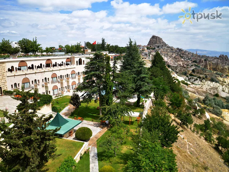 Фото отеля Uchisar Kaya 4* Каппадокія Туреччина екстер'єр та басейни