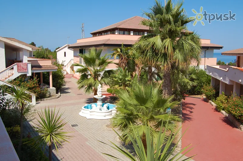 Фото отеля San Domenico Beach Resort Tropea 3* Калабрія Італія екстер'єр та басейни