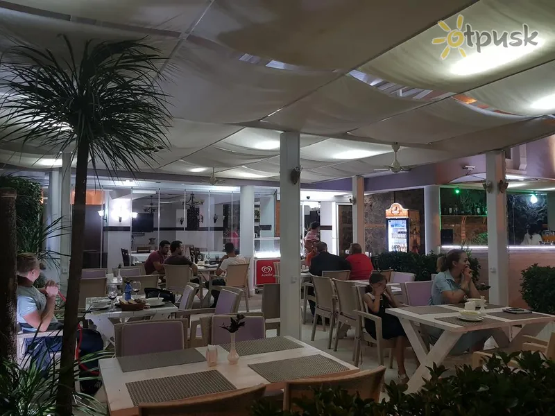Фото отеля Adjara Boutique Hotel 3* Batumis Gruzija barai ir restoranai