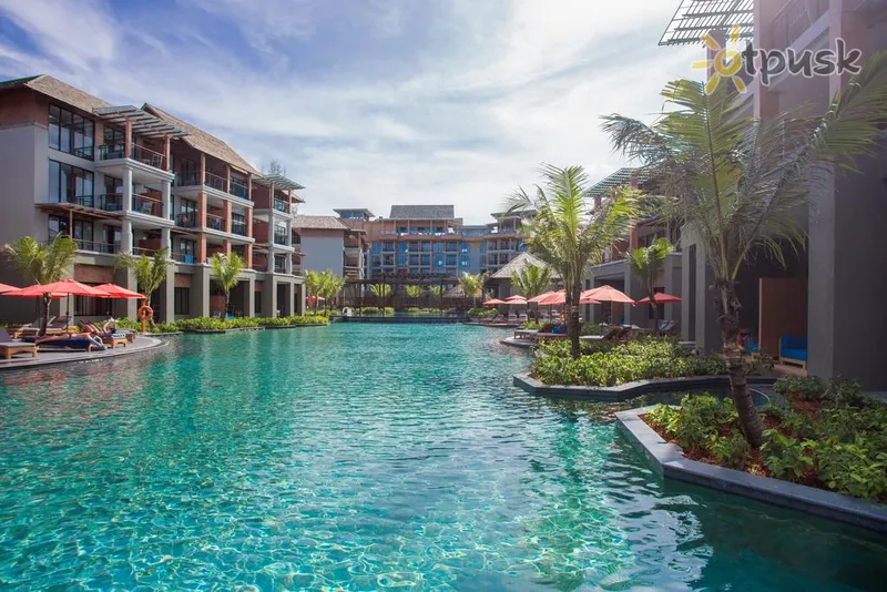 Фото отеля Mai Holiday by Mai Khao Lak & Spa 5* Као Лак Таїланд екстер'єр та басейни