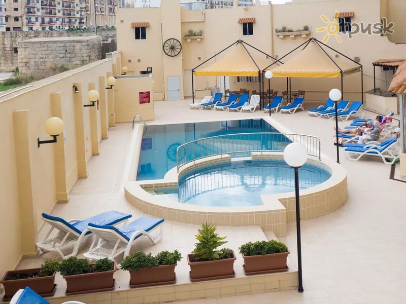 Фото отеля Mavina Hotel & Apartments 3* Буджибба Мальта экстерьер и бассейны