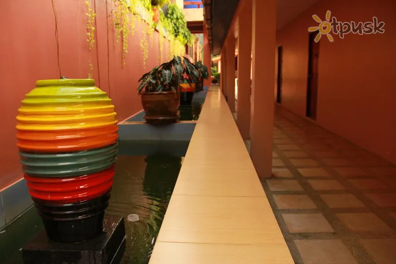 Фото отеля Baan Kongdee Sunset Resort 3* о. Пхукет Таиланд экстерьер и бассейны