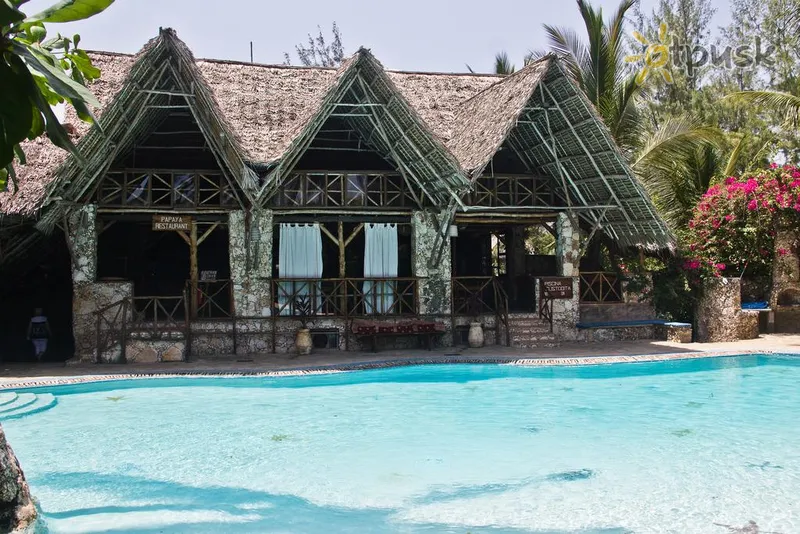 Фото отеля Samaki Lodge & Spa 4* Uroa Tanzanija išorė ir baseinai