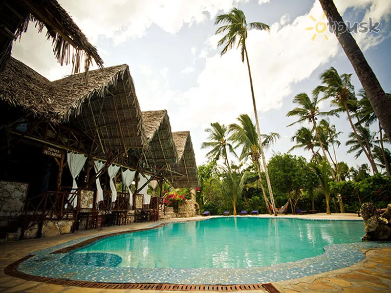 Фото отеля Samaki Lodge & Spa 4* Uroa Tanzānija ārpuse un baseini