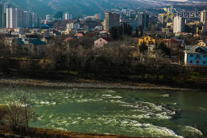 Фото отеля 7 Star 2* Тбилиси Грузия экстерьер и бассейны