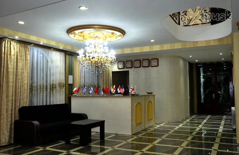 Фото отеля White Palace 3* Тбілісі Грузія лобі та інтер'єр