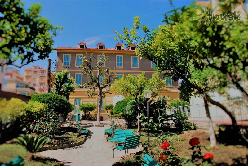 Фото отеля Villa Sophia 3* Сан Ремо Италия экстерьер и бассейны