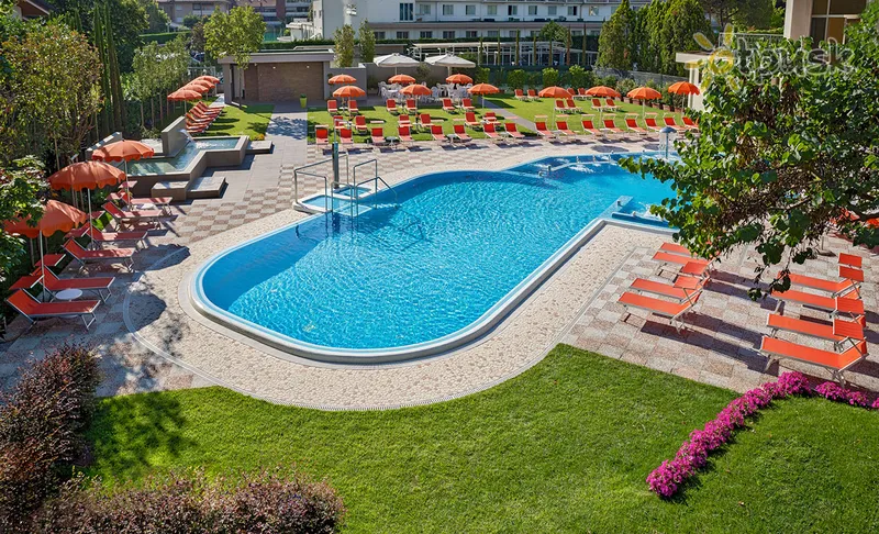 Фото отеля Eliseo Terme Hotel 3* Montegrotto Terme Italija išorė ir baseinai