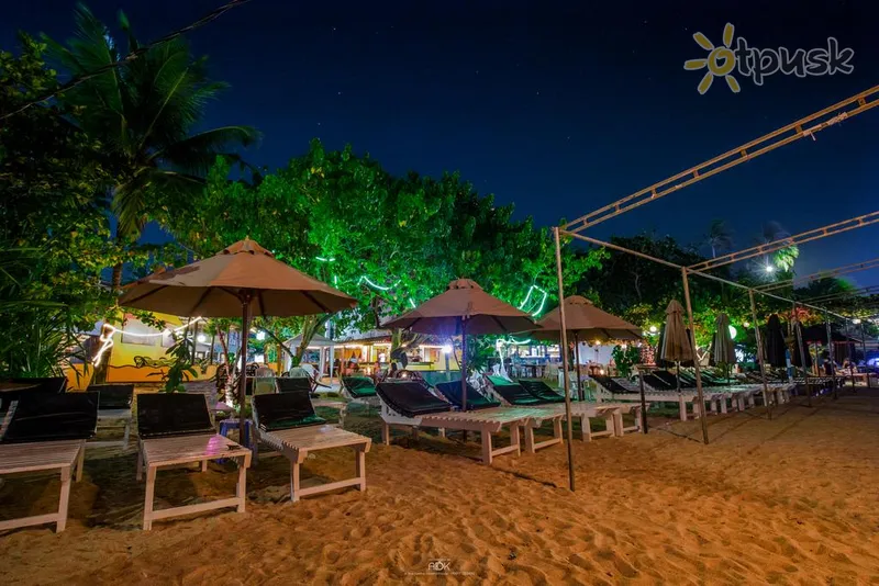 Фото отеля Sea View Beach Hotel 2* Унаватуна Шри-Ланка пляж