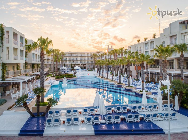 Фото отеля La Blanche Resort & Spa 5* Бодрум Турция экстерьер и бассейны