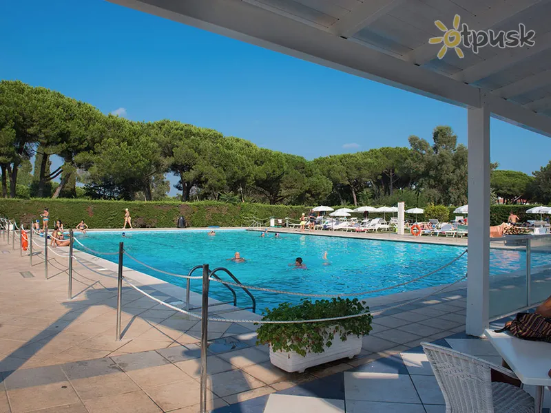 Фото отеля La Serra Resort Italy Village 4* Тірренське узбережжя Італія екстер'єр та басейни
