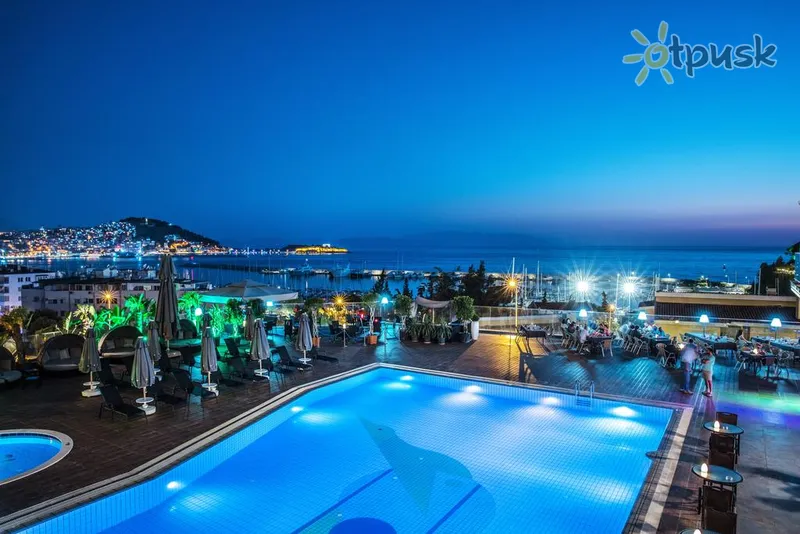 Фото отеля Marina Hotel & Suites 4* Кушадаси Туреччина екстер'єр та басейни