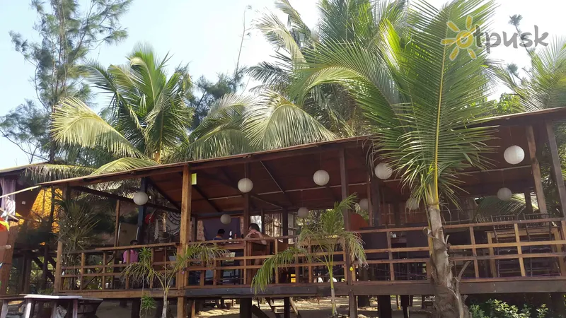 Фото отеля Goan Cafe Beach Resort 2* Северный Гоа Индия экстерьер и бассейны