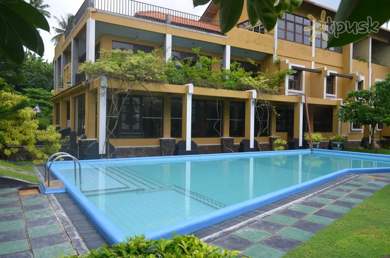Фото отеля Ocean Dreams Hotel 3* Halle Šrilanka ārpuse un baseini