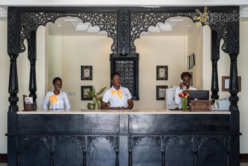 Фото отеля Golden Tulip Stone Town Boutique 4* Занзибар – город Танзания лобби и интерьер