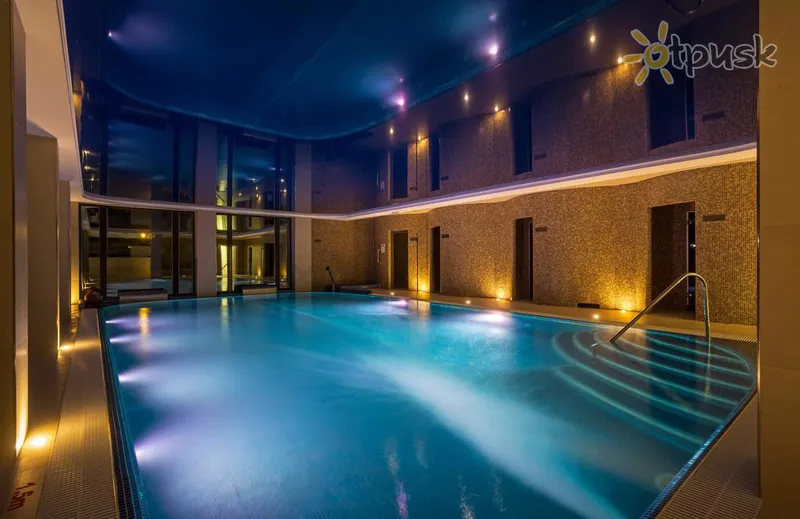 Фото отеля Zamek Luzec Spa & Wellness Resort 4* Karlovi Varai Čekija išorė ir baseinai