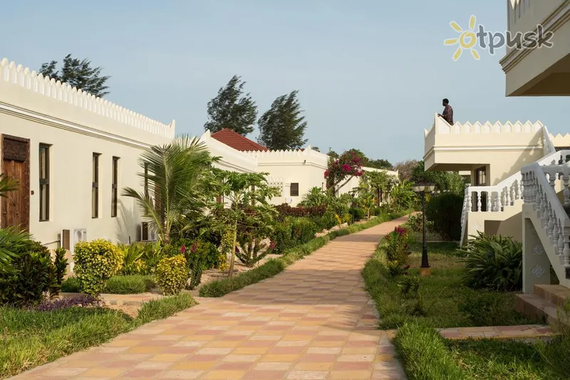 Фото отеля Moja Tuu Luxury Villa 5* Kivenva Tanzānija ārpuse un baseini