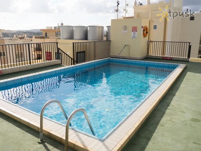 Фото отеля Huli Hotel & Apartments 2* Аура Мальта экстерьер и бассейны