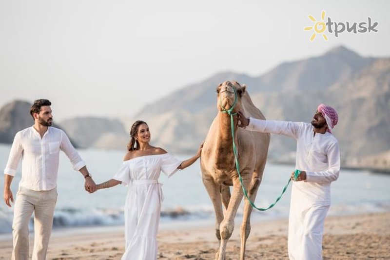 Фото отеля Intercontinental Fujairah Resort 5* Фуджейра ОАЭ пляж