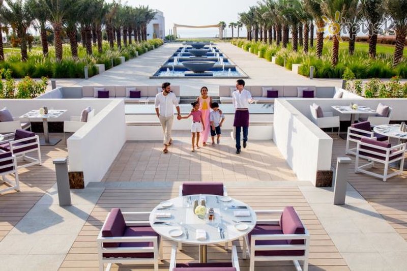 Фото отеля Intercontinental Fujairah Resort 5* Фуджейра ОАЭ экстерьер и бассейны